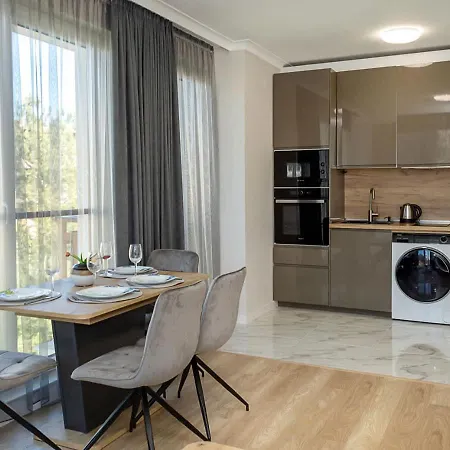 Modern Flat With Parking Spot - St Constantine & Helena By Flat Manаger Apartamento *