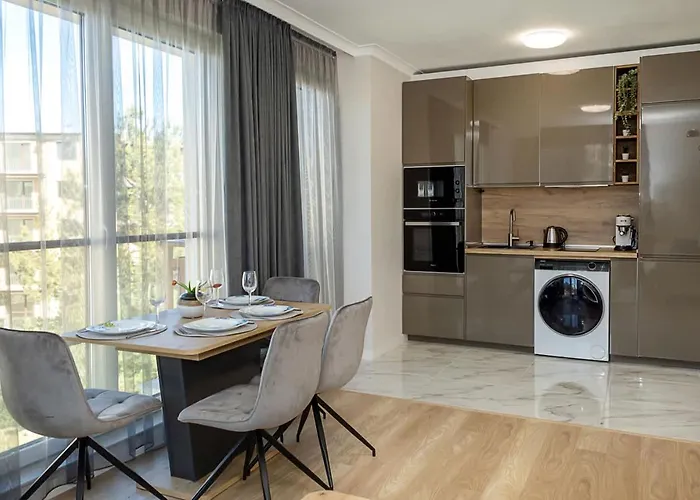 Modern Flat With Parking Spot - St Constantine & Helena By Flat Manаger Apartamento *