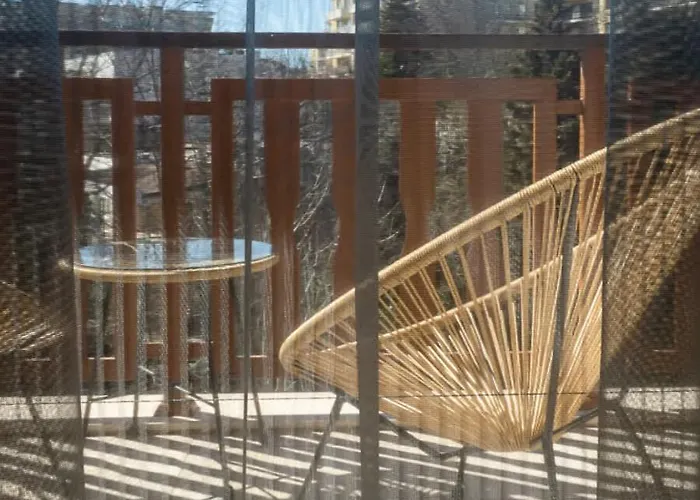 Modern Flat With Parking Spot - St Constantine & Helena By Flat Manаger