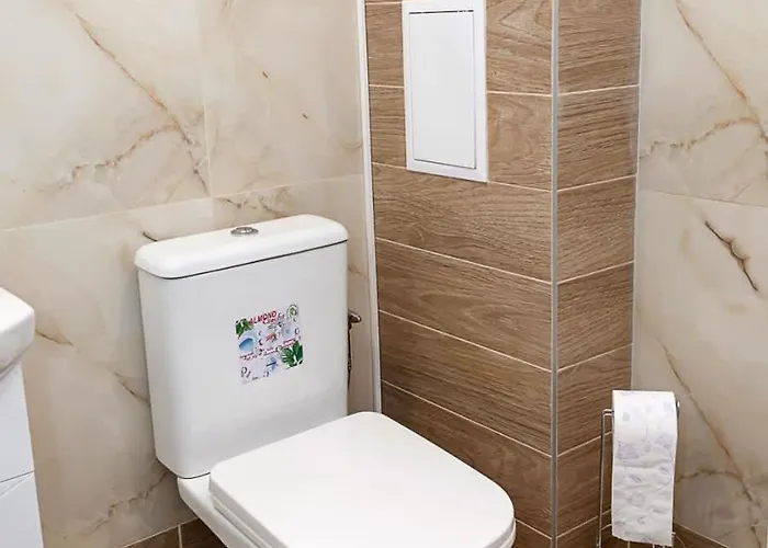 Апартаменты Modern Flat With Parking Spot - St Constantine&helena By Flat Manаger *