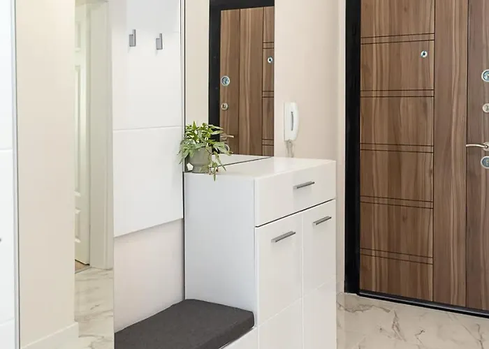 Modern Flat With Parking Spot - St Constantine&helena By Flat Manаger Апартаменты Варна